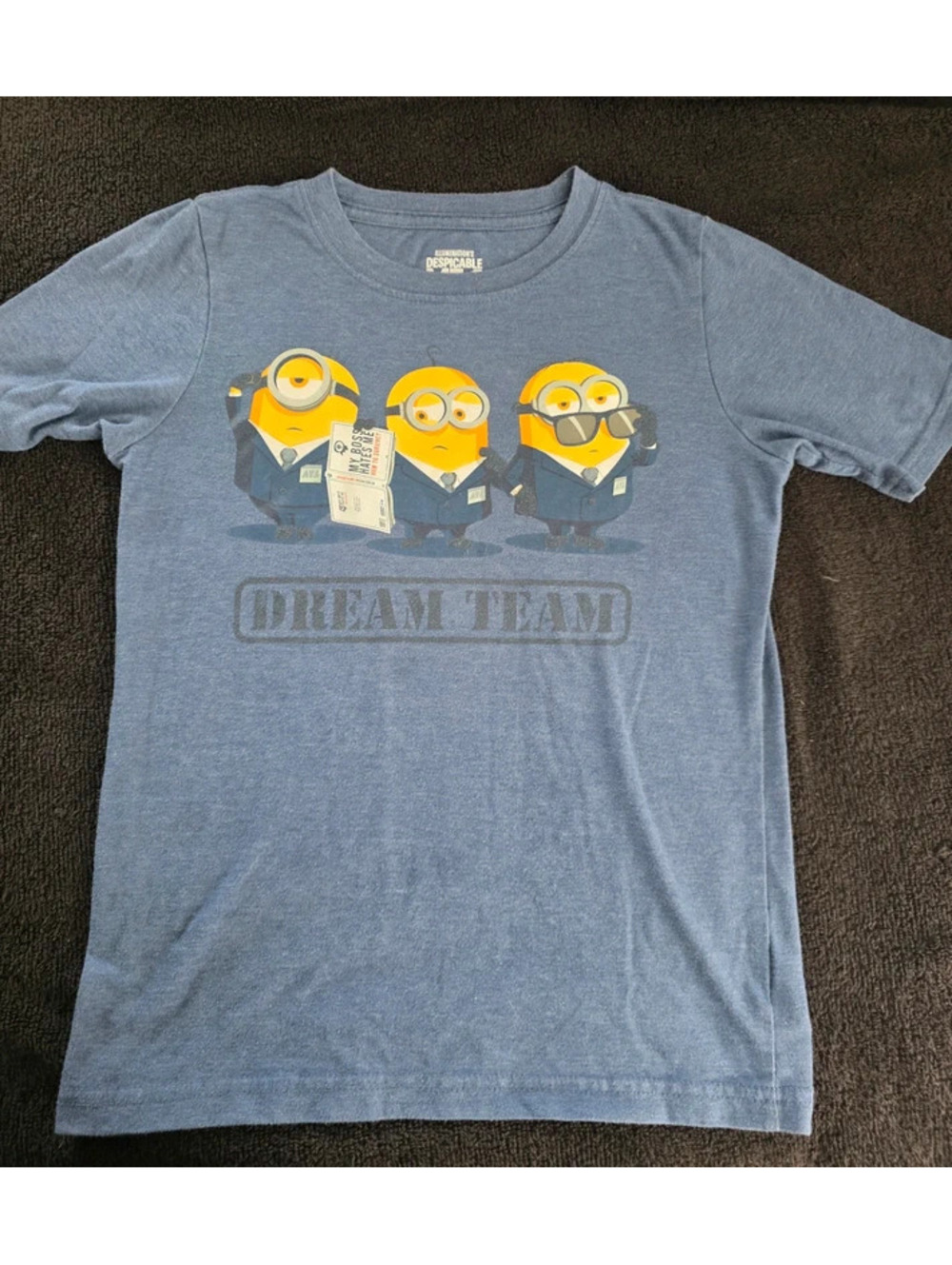 Despicable Me 4 Minions boys graphic t-shirt size 8 blue Dream Team
